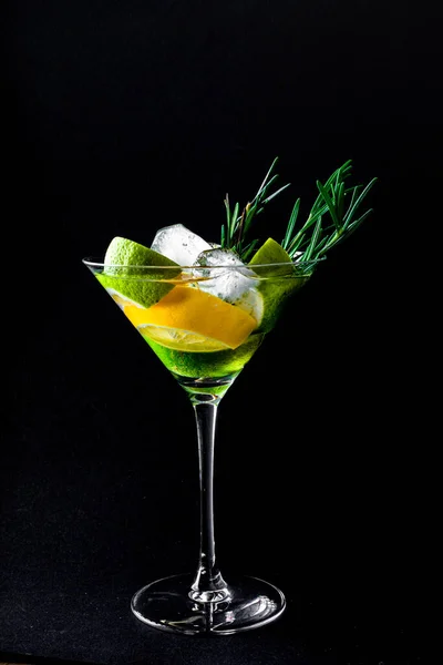 Coctail Orange Juce Champagne Lime Lemon Dark Background New Year — Stockfoto