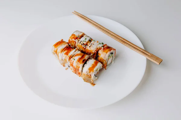 Comida Japonesa Set Sushi Maki Nigiri Rollos Sushi Filadelfia Con —  Fotos de Stock