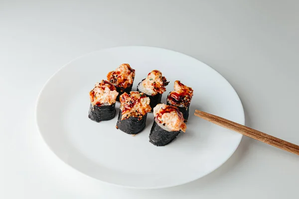 Makanan Jepang Maki Dan Nigiri Sushi Set Sushi Rolls Philadelphia — Stok Foto