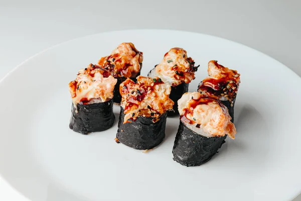 Japońskie Jedzenie Maki Nigiri Zestaw Sushi Sushi Bułki Filadelfia Ryżem — Zdjęcie stockowe