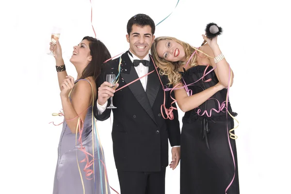 Groupe d'amis à une fête du Nouvel An avec champagne — Photo