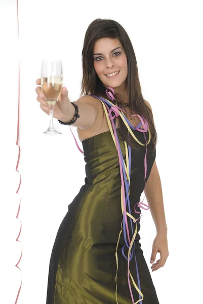 Bella donna con vetro con champagne a una festa di Capodanno — Foto Stock