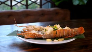 Güzel Yemek Lokantası - Lüks Taze Deniz Ürünleri, Lezzetli Istakoz