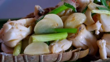 Fine Dinining Restaurant: Lüks Taze Deniz Ürünleri, Istakoz Tabağını Kapatma