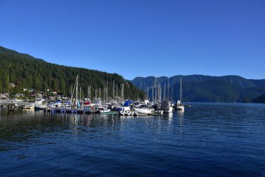 Deep Cove 'un bir resmi. Kuzey Vancouver BC Kanada