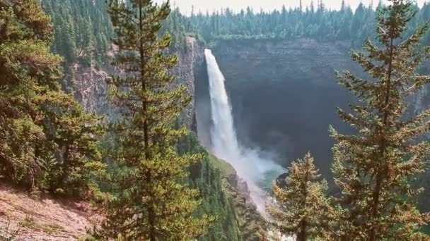 Film Wodospadzie Helmcken Wells Gray Kanada — Wideo stockowe