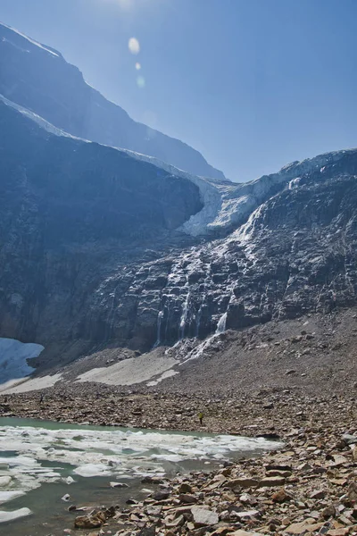 Pohled Jezírko Cavell Jasper Canada — Stock fotografie