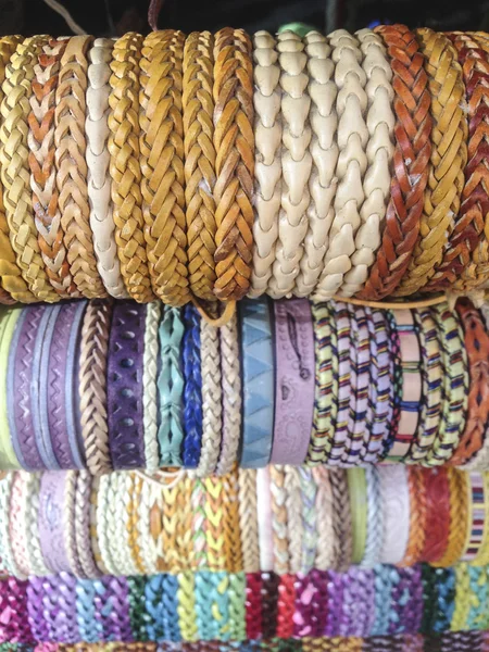 Handcrafts colorful bracelets display — Stock Photo, Image