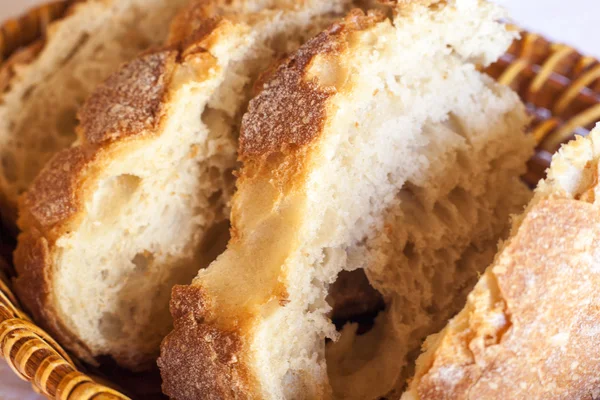 Rustic Bread slices on basket. Macro shot — Stock Photo, Image