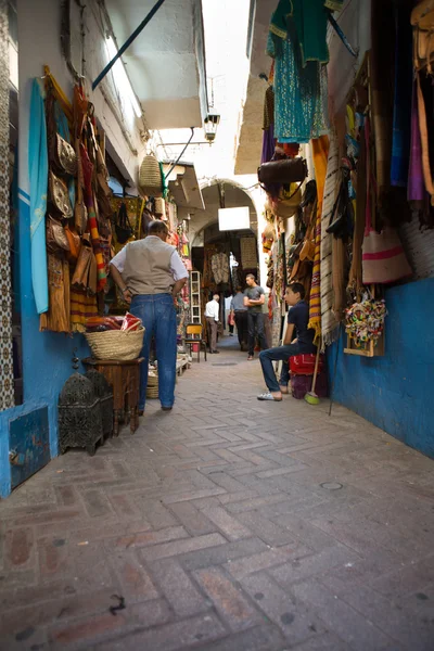 狭窄的街道丹吉尔麦地那，摩洛哥 — 图库照片