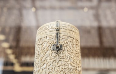 Zamora Pyxis'i, antik fildişikutu