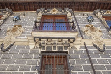 Palacio de la Madraza balkon