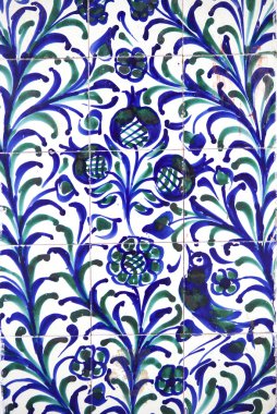 Fajalauza sırlı çini seramik, Granada