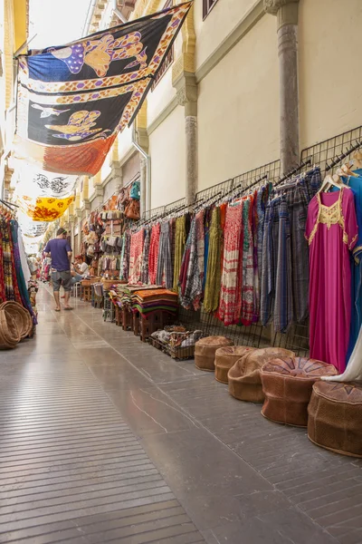 Mercado de la Alcaicería, Granada, España — Foto de Stock