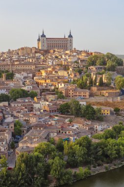 Eski kasaba cityscape gün batımında, Toledo, İspanya