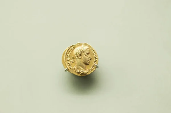 Merida Ισπανία Αυγούστου 2018 Ρωμαϊκός Αυτοκράτορας Severus Alexander Coin Εθνικό — Φωτογραφία Αρχείου