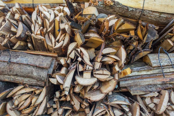 Bündel Gespaltener Rundhölzer Die Als Brennholz Verkauft Werden Nahaufnahme — Stockfoto