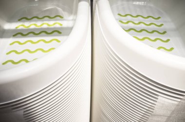 Bebek küvetleri yığıldı. Yumuşak odak