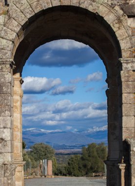 Caparra 'nın Tetrapylon Kapısı, Roma şehri, Caceres, Extremadura, İspanya
