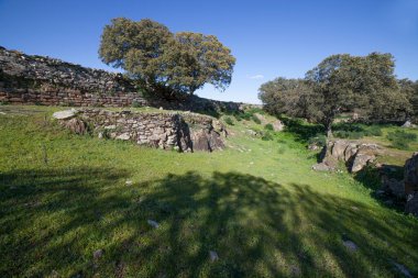 Tamusia arkeolojik alanı, Botija, Caceres, Extremadura. Hendek. Batı Hispano-Kelt Vetton Halkı Tepesi