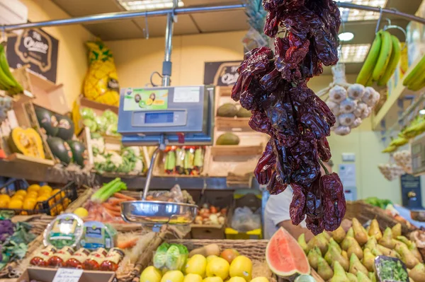 Dry Noras Hanging Food Market Stall Capsicum Annuum Variety Selective — Stock Photo, Image