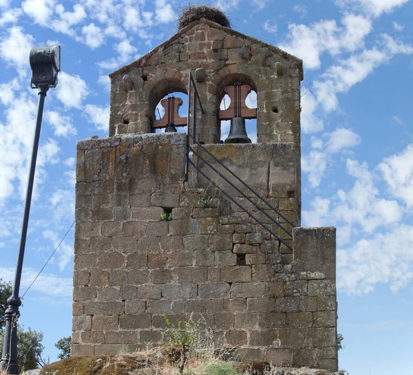 Odizolowana Dzwonnica Aceituna Wiejska Wioska Dolinie Algon Caceres Extremadura Hiszpania — Zdjęcie stockowe