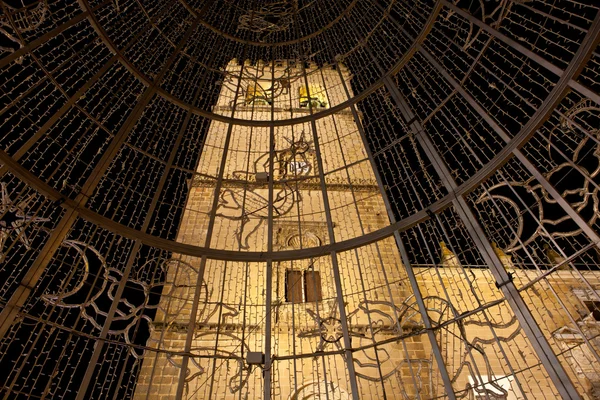 หอคอยโบสถ์ — ภาพถ่ายสต็อก