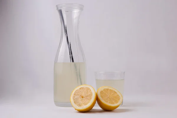 Alkaline lemonade — Stock Photo, Image