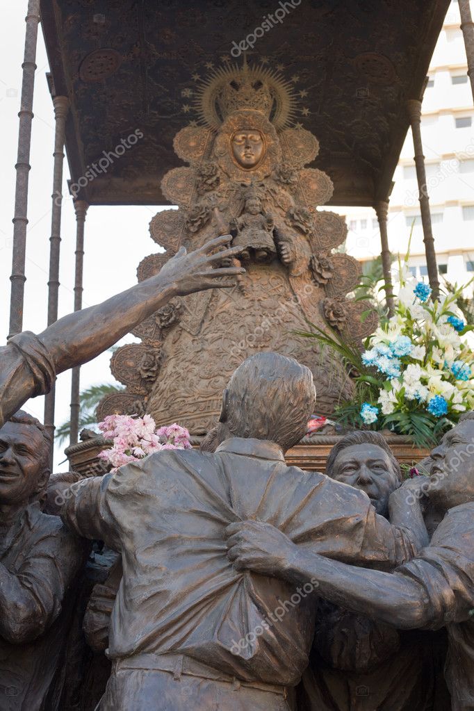Sculpture set carrying around the Virgin of El Rocio