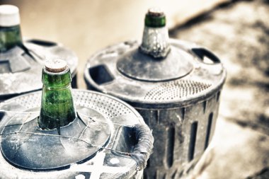 Ev yapımı şarap carafes