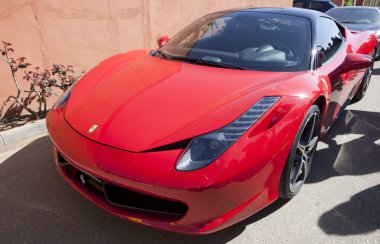 Ferrari F458 açık