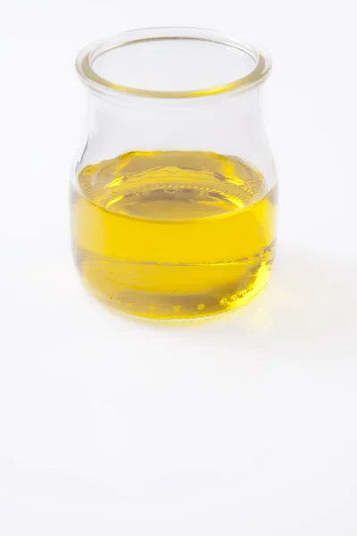 Sklenice olivového oleje — Stock fotografie