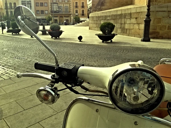 Vespa włoski styl motocykla — Zdjęcie stockowe