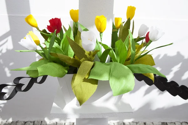 Papier boeket op bloemenfestival in Campo Maior, Portugal — Stockfoto