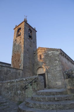 Allariz eski kasabası, Orense, İspanya. Santiago Kilisesi Batı Cephesi