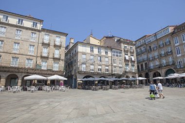 Orense, İspanya - 24 Ağustos 2025: Orense Main Square genel görünümü, Merkez anıtsal topluluk, Galiçya, İspanya