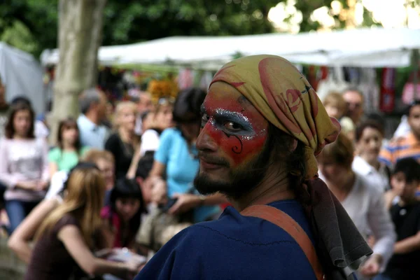 Entertainer on street — Stock Photo, Image