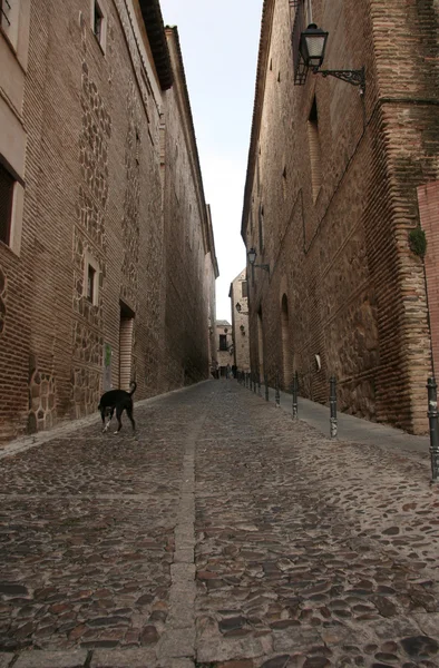 Wąska ulica Toledo — Zdjęcie stockowe