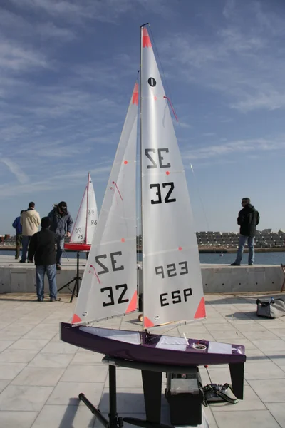 Yachts à voile RC au Forum Port, Barcelone — Photo