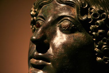 Pompeii bronz heykeli başkanı