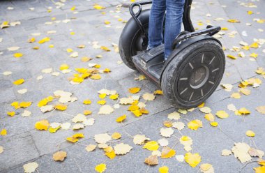 Segway şehre sonbahar on üzerinde ziyaretçi