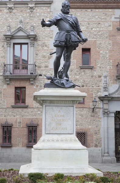 Estátua de Álvaro de Bazan, Almirante espanhol no século XVI — Fotografia de Stock