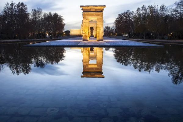 Świątynia Debod o zmierzchu — Zdjęcie stockowe