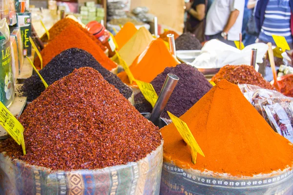 Mercado callejero de especias, Estambul —  Fotos de Stock