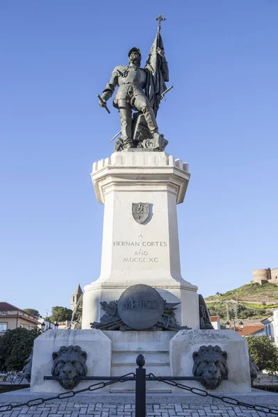 Statue von Hernan Cortes, Medellin, Spanien — Stockfoto