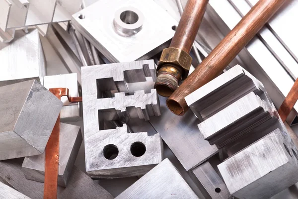 Demirsiz (nonferrous) metal topluluğu