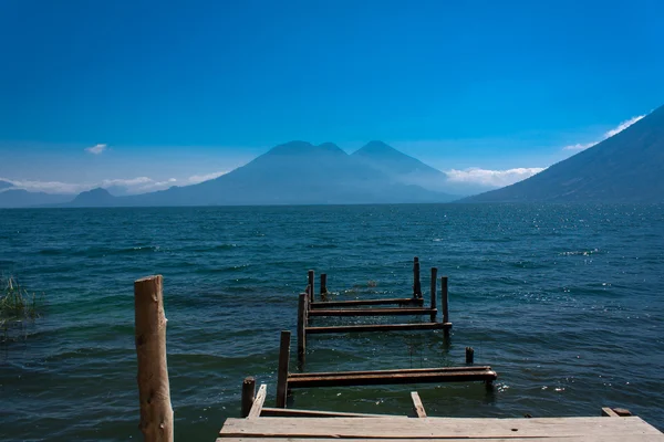 Lake Atitlan harap ahşap yolu San Marcos La Laguna