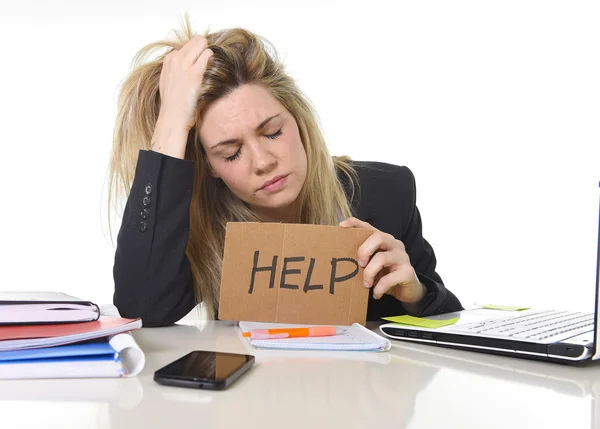 Jonge mooie zakenvrouw lijden stress werken op kantoor vraagt om hulp gevoel moe — Stockfoto