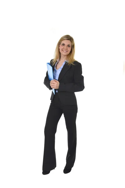 Ritratto aziendale giovane attraente donna d'affari felice posa fiducioso sorridente e rilassato — Foto Stock