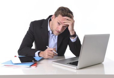 office masaüstü bilgisayar baş ağrısı acı stres çalışma çekici iş adamı